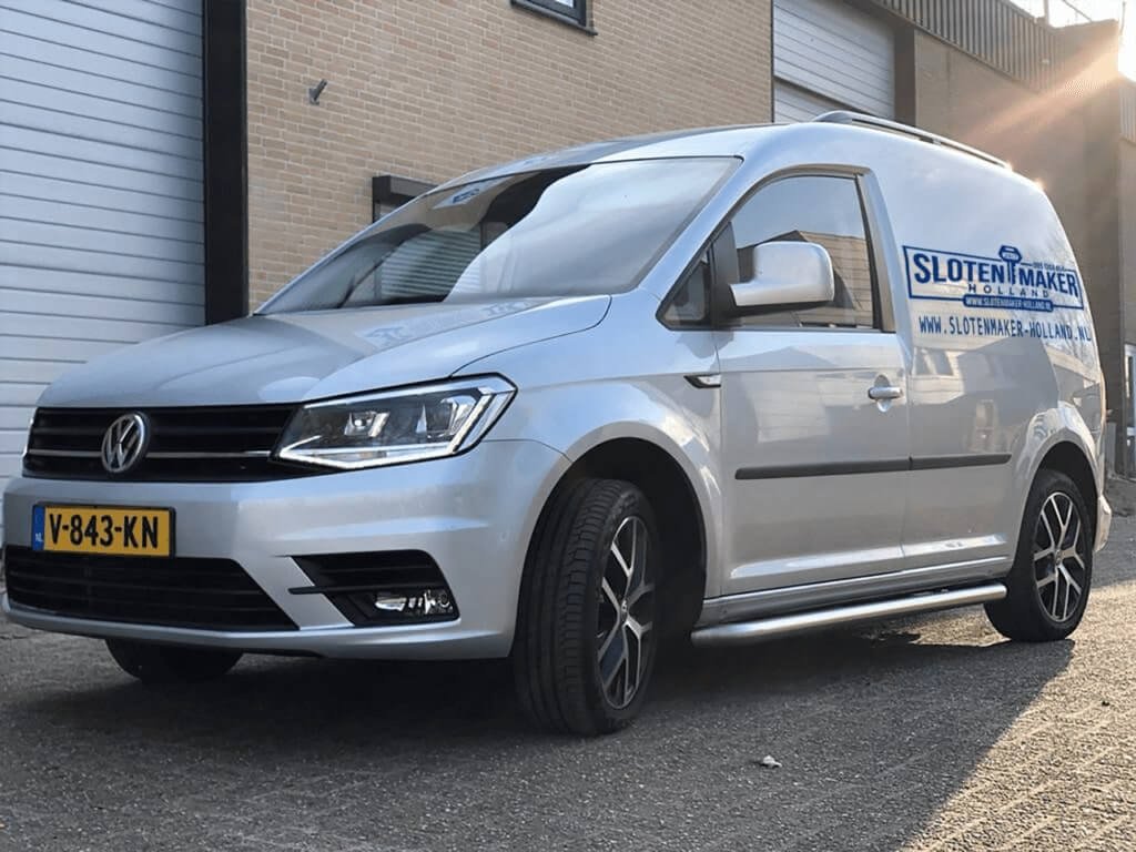 Bedrijfswagen van Slotenmaker Holland in Nijmegen