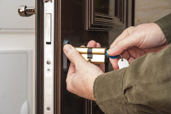 locksmith cylinder lock replaced locksmith cylinder lock replaced